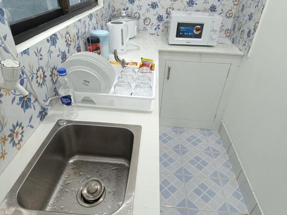 Ontrack Travel - Room Male Exterior foto